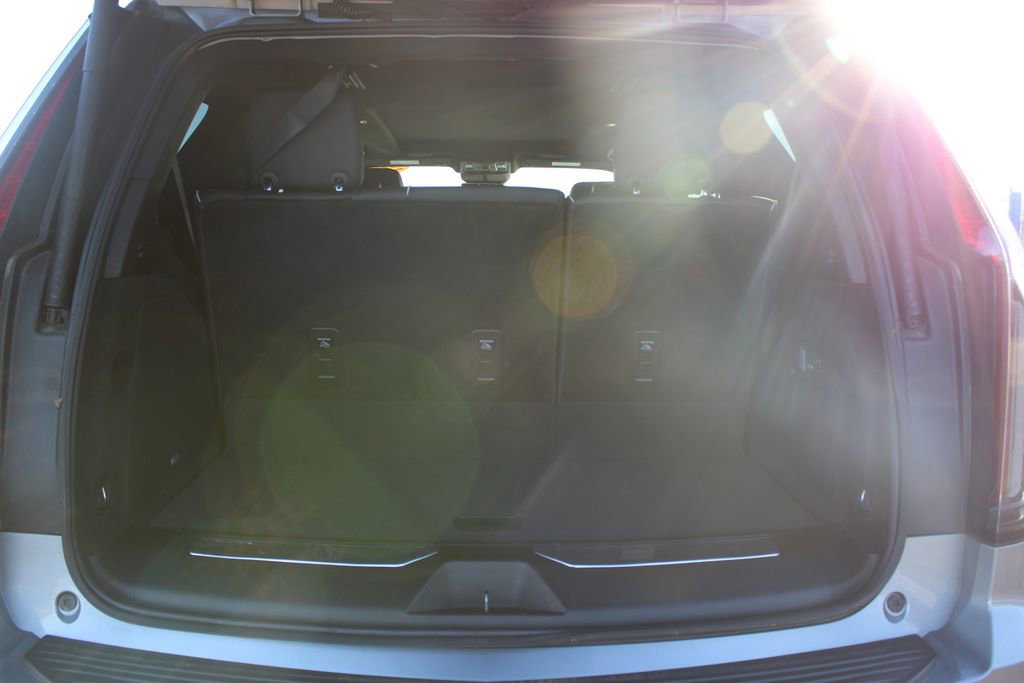 Used 2024 Cadillac Escalade Sport image 16