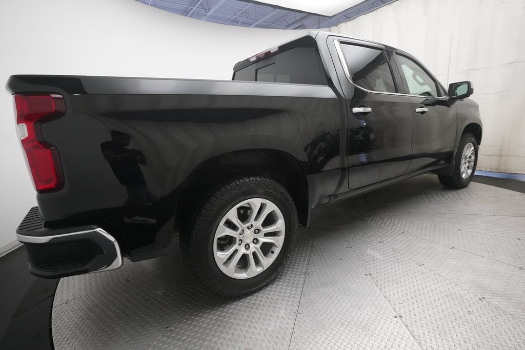 Used 2023 Chevrolet Silverado 1500 LTZ w/ LTZ Premium Package AWD/4WD image 34
