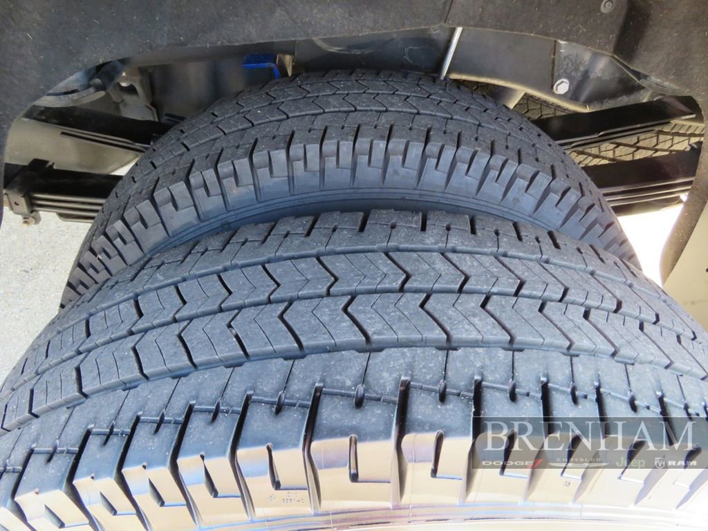 Used 2025 GMC Sierra 3500 Denali w/ Technology Package image 13