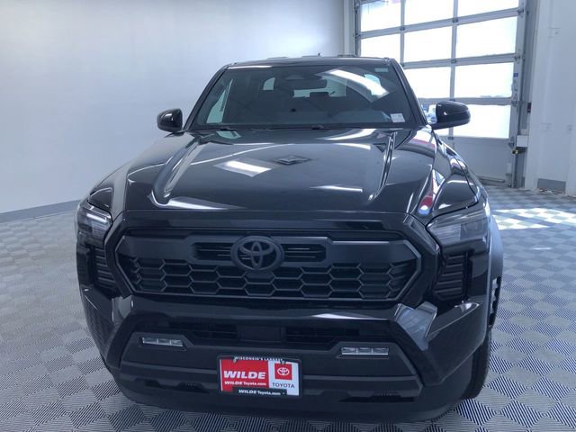 New 2025 Toyota Tacoma TRD Off-Road image 8