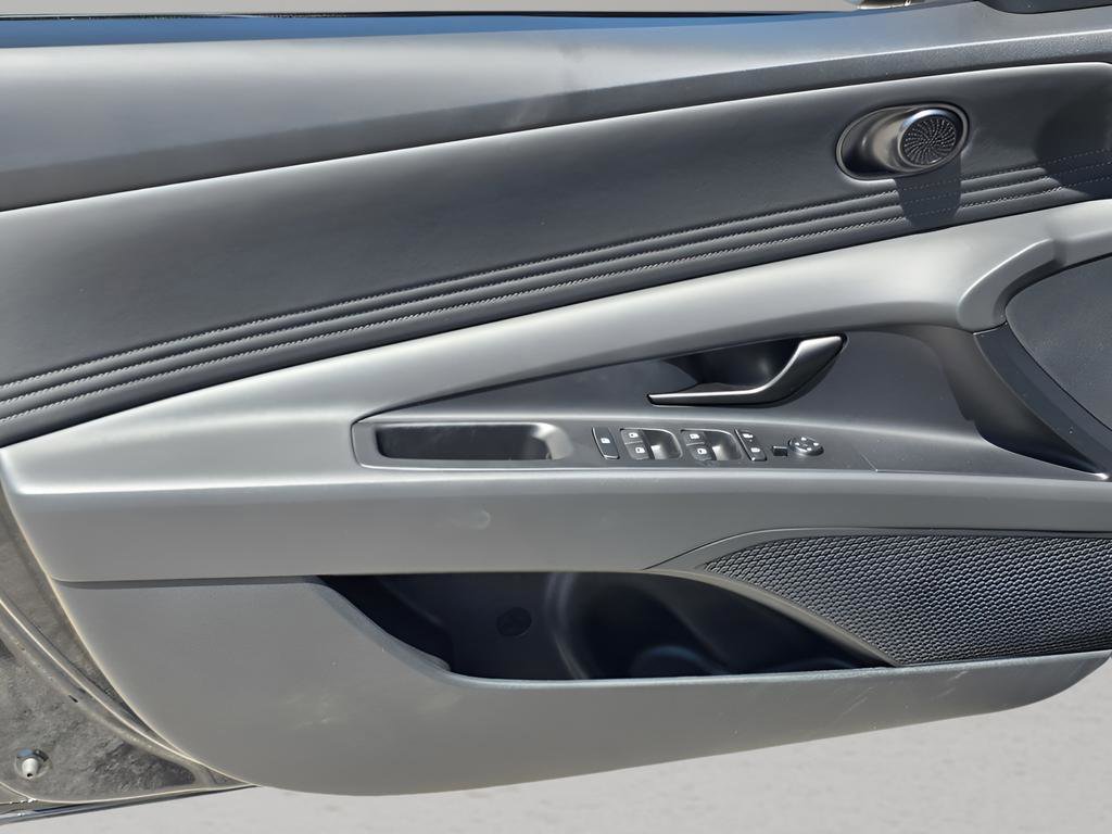 New 2026 Hyundai Elantra Sport FWD image 12