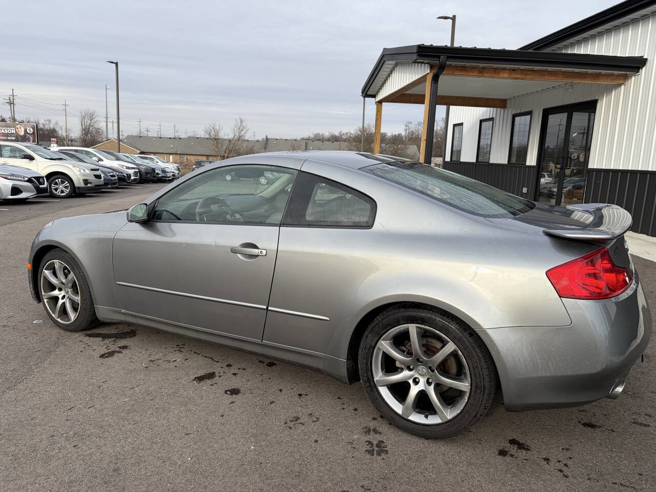 Used 2003 INFINITI G35 Base 2dr Coupe w/ Performance Tire & Wheel Pkg image 11