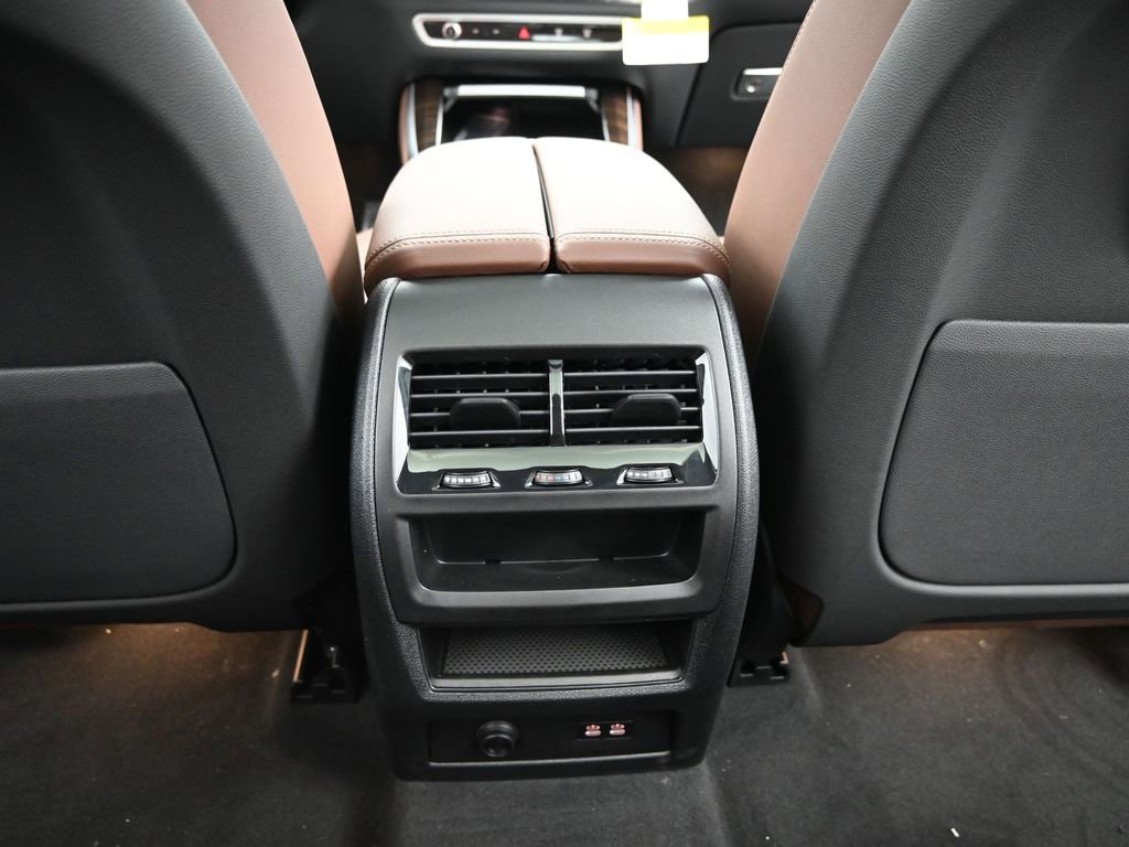 New 2026 BMW X5 xDrive50e AWD/4WD image 38