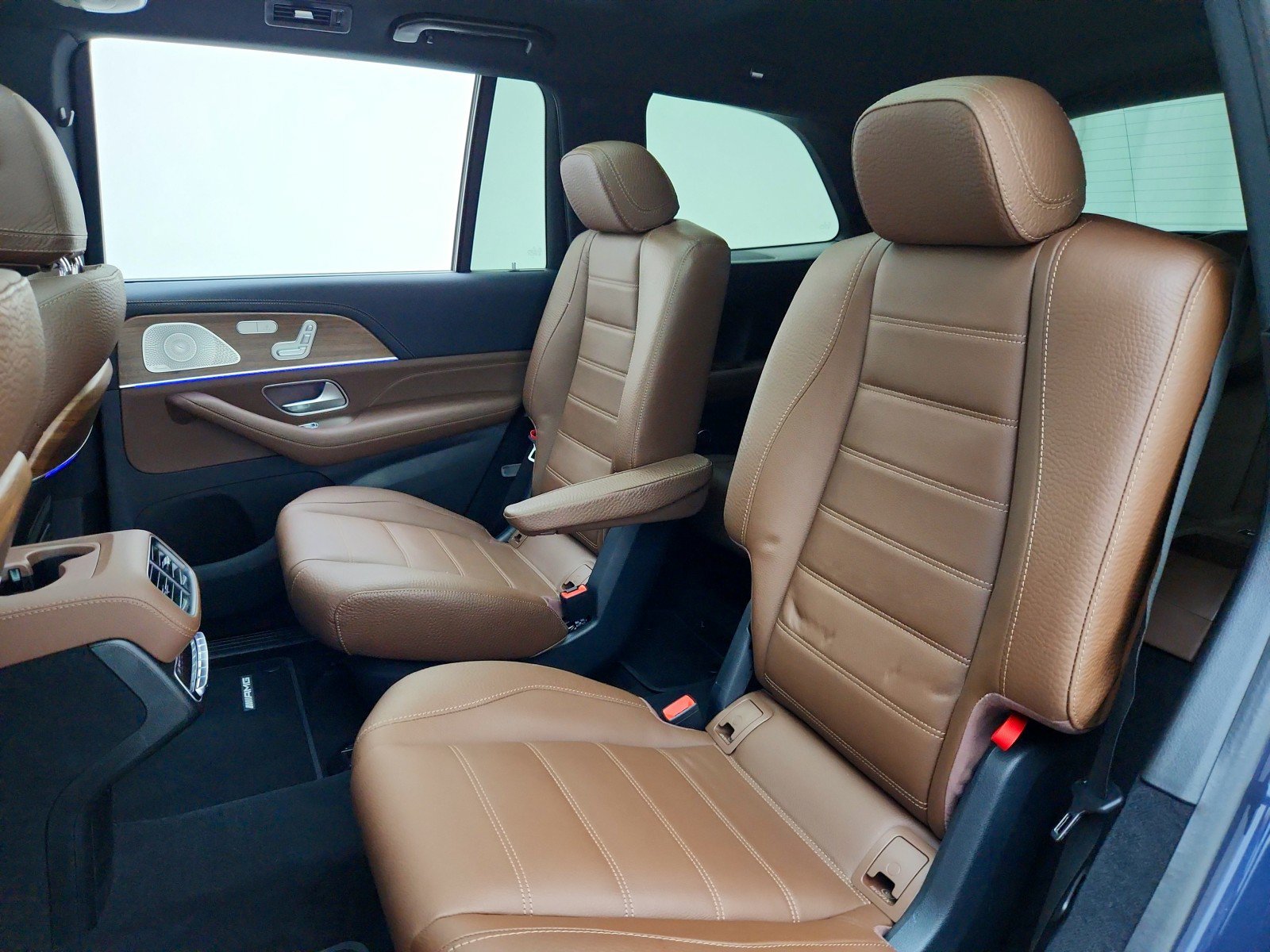 Certified 2024 Mercedes-Benz GLS 450 4MATIC w/ AMG Line Exterior image 27