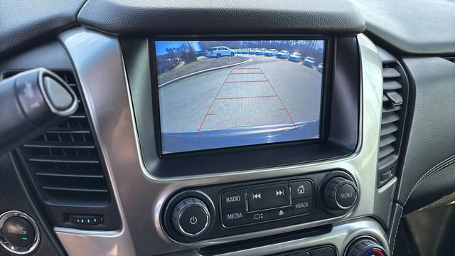 Used 2019 Chevrolet Suburban Premier w/ Premier Plus Edition image 27