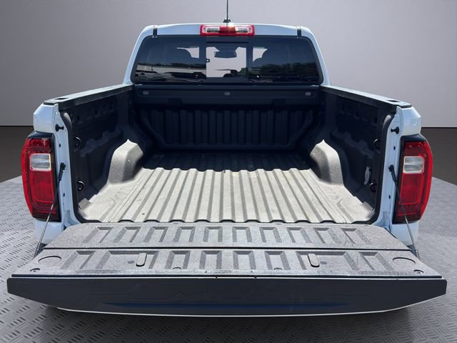 Certified 2024 GMC Canyon AT4 w/ AT4 Premium Package AWD/4WD image 27