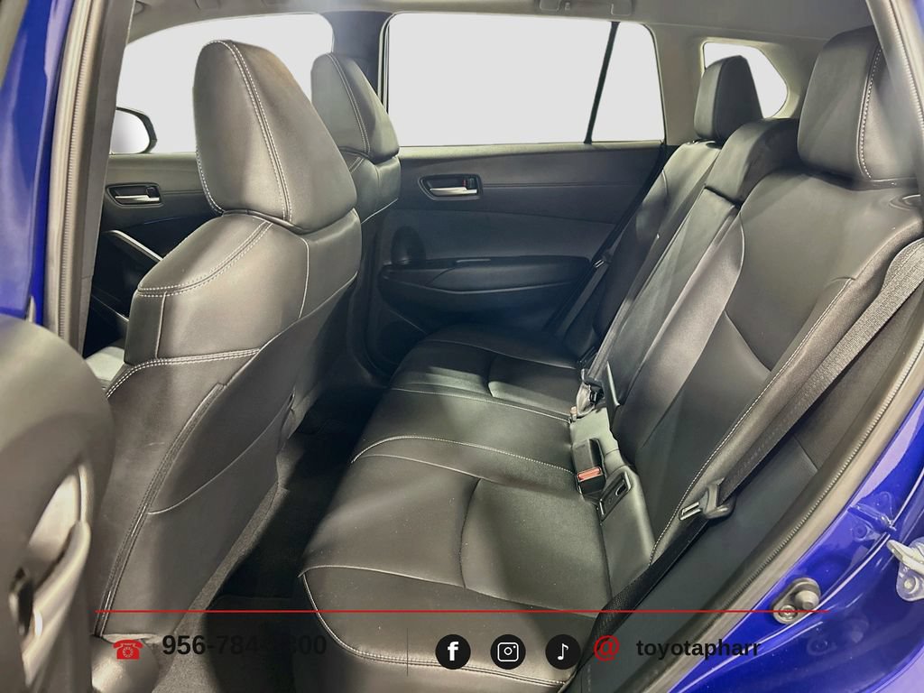 Used 2023 Toyota Corolla Cross XLE w/ Convenience Package FWD image 23