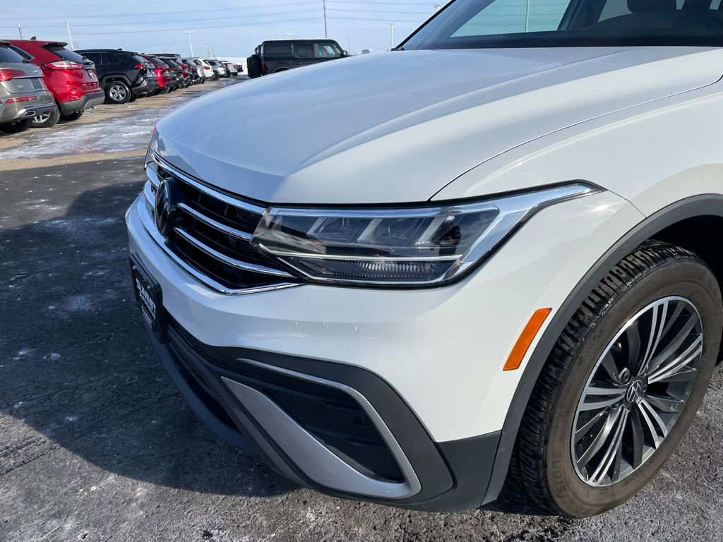Used 2024 Volkswagen Tiguan Wolfsburg Edition AWD/4WD image 26