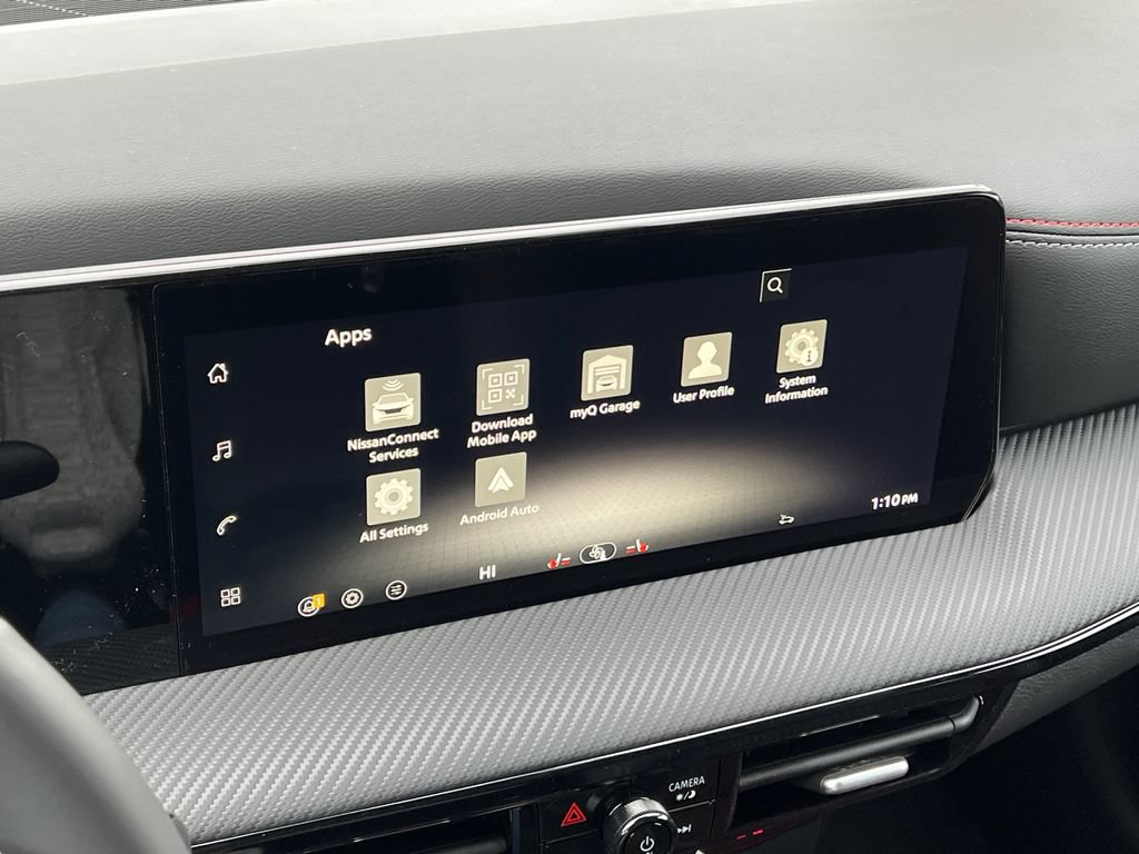 New 2026 Nissan Kicks SR w/ Cold Weather Package AWD/4WD image 14