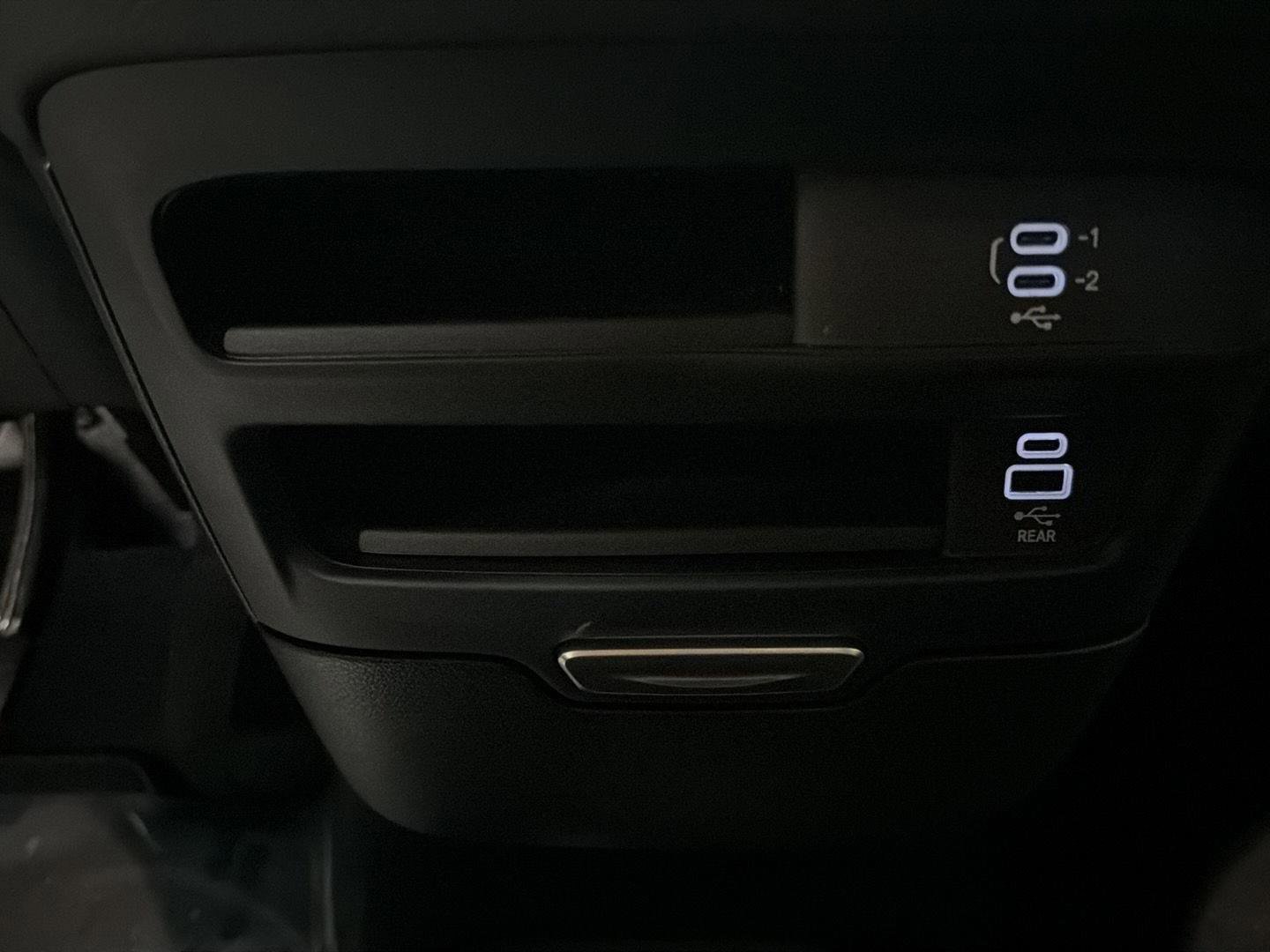 New 2026 Chrysler Pacifica Select image 27