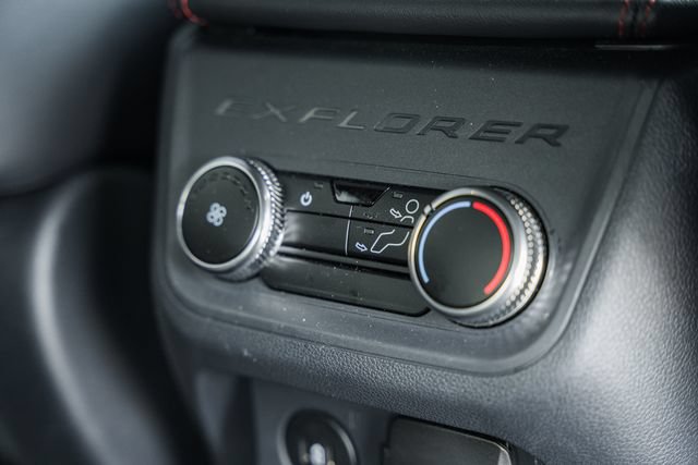 Used 2026 Ford Explorer ST-Line AWD/4WD image 42
