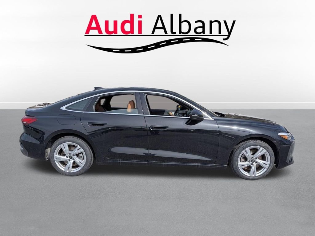 Used 2025 Audi A5 2.0T Premium w/ Convenience Package image 7
