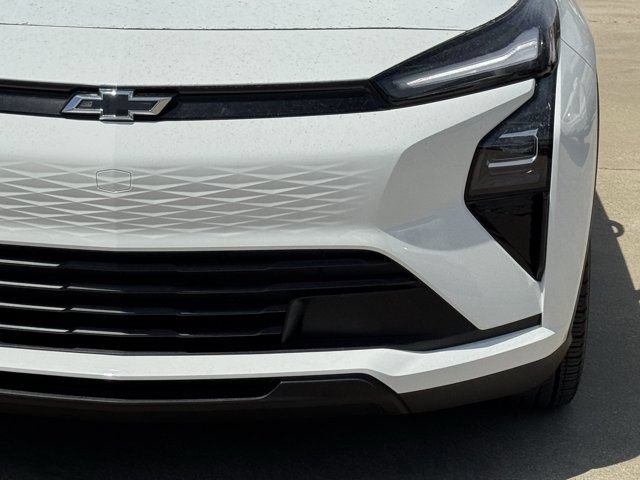 New 2027 Chevrolet Bolt LT w/ Comfort Package FWD image 9