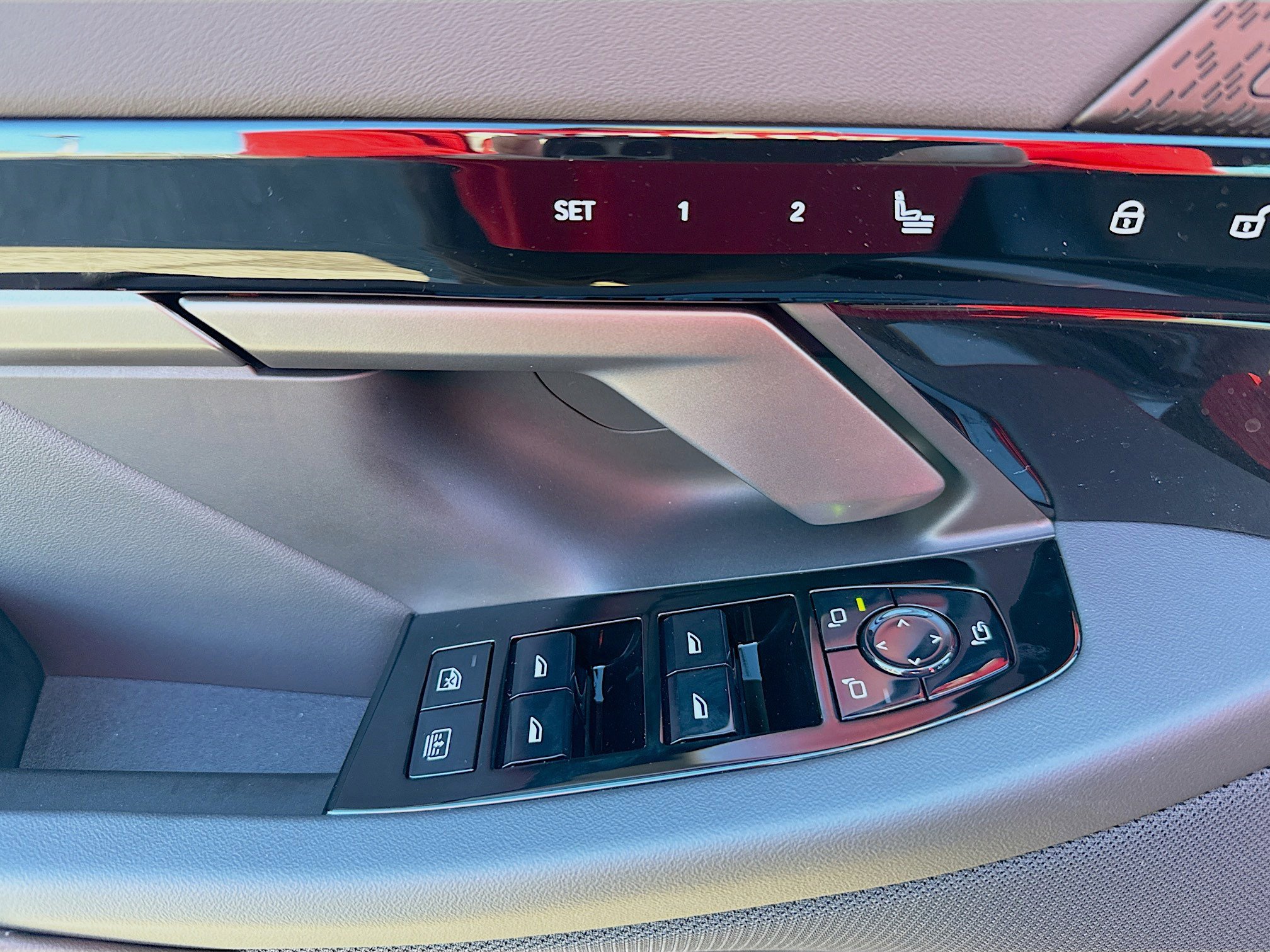 New 2026 BMW 530i w/ Executive Package image 24