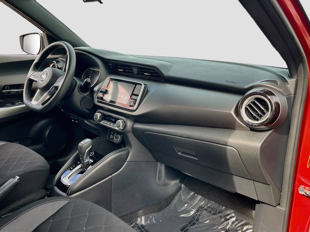 Used 2020 Nissan Kicks SV FWD image 25
