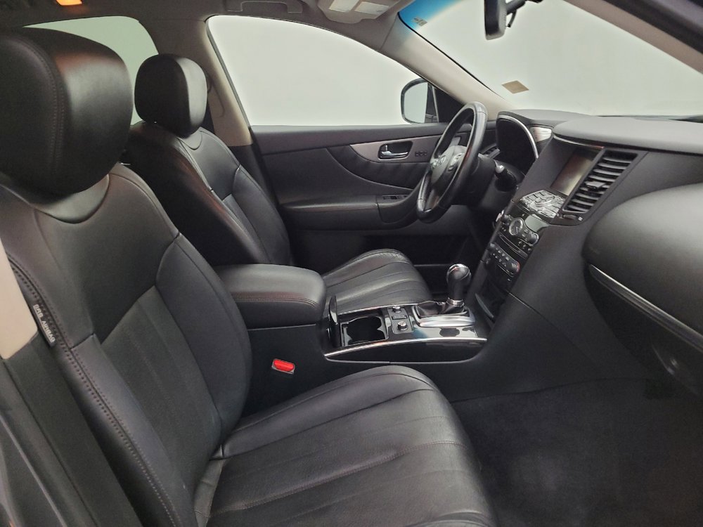 Used 2017 INFINITI QX70 AWD w/ Premium Package image 21