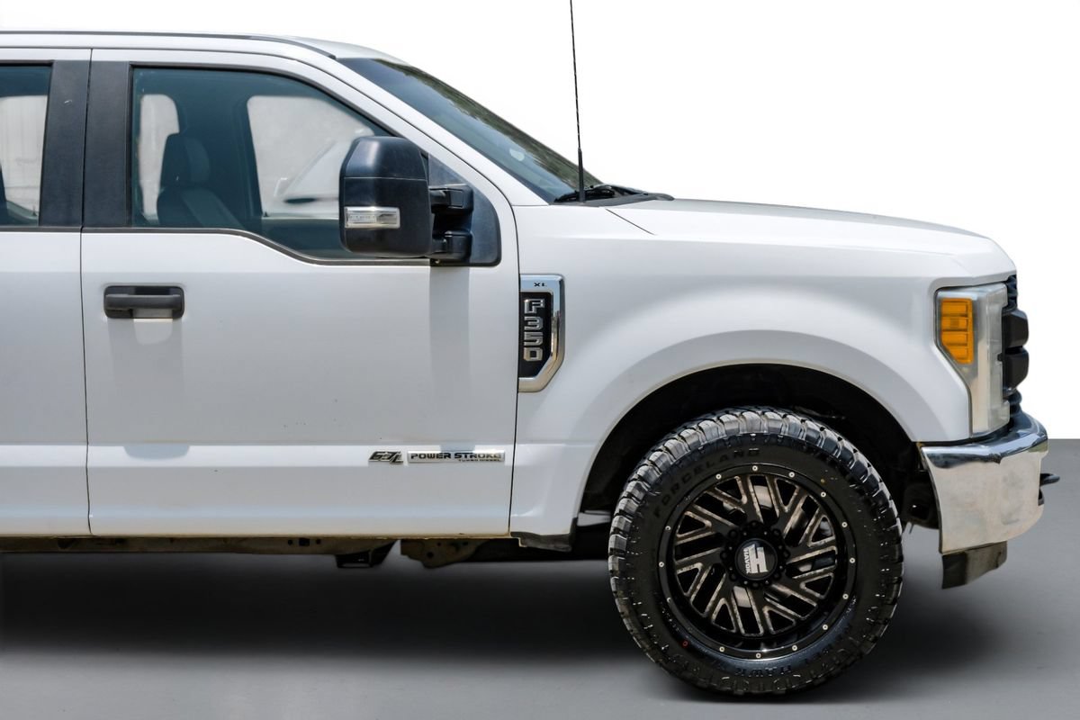 Used 2017 Ford F350 XL w/ Power Equipment Group RWD image 7