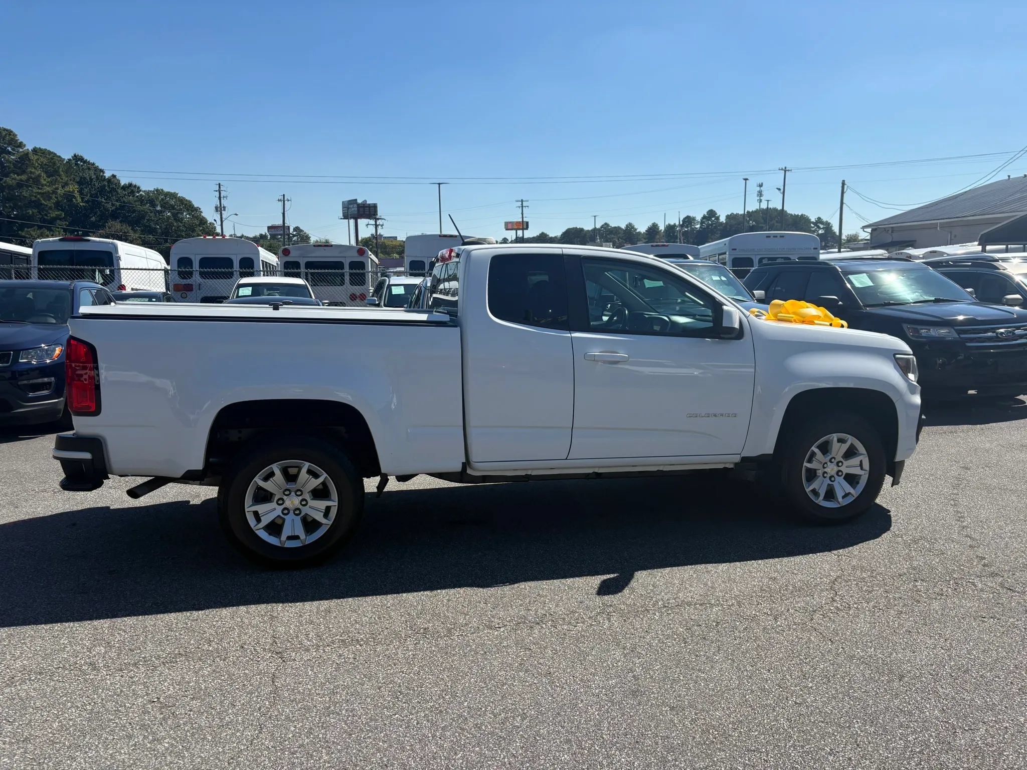 Used 2021 Chevrolet Colorado LT w/ Fleet Safety Package RWD image 17