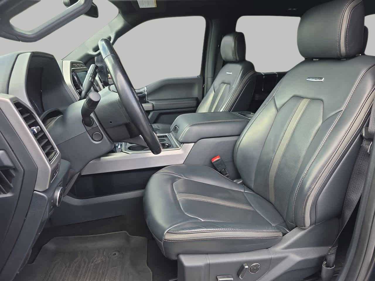 Used 2022 Ford F450 Platinum w/ FX4 Off-Road Package image 18