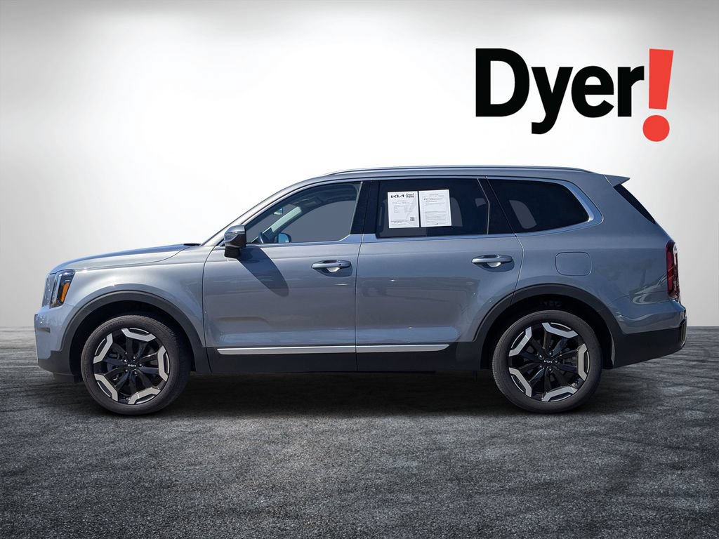 Used 2025 Kia Telluride S FWD image 7