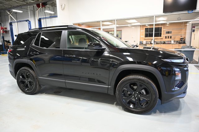 New 2026 Chevrolet Equinox LT w/ Convenience Package II image 4