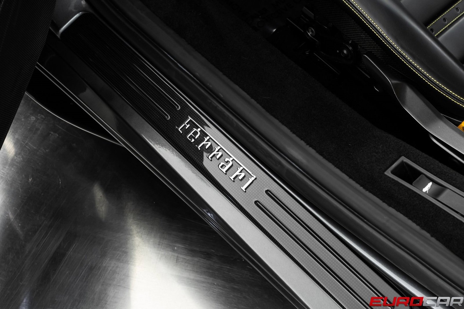 Used 2022 Ferrari F8 Tributo image 47