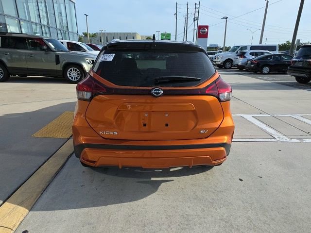 Used 2024 Nissan Kicks SV FWD image 5