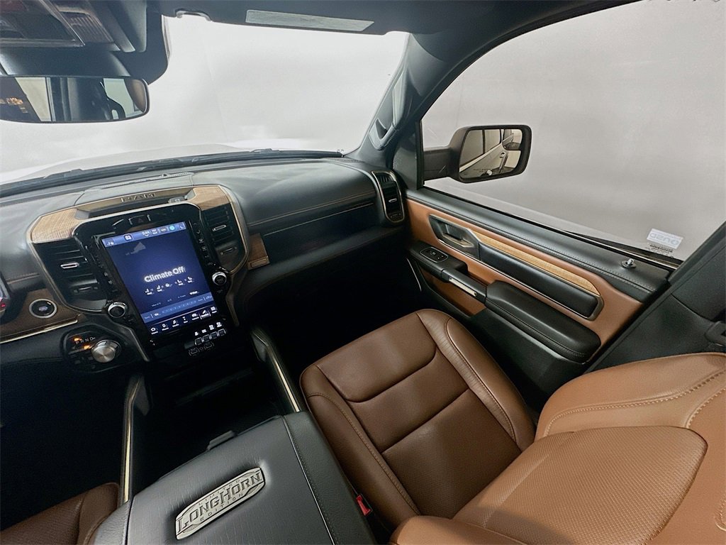 Used 2023 RAM 1500 Limited image 11