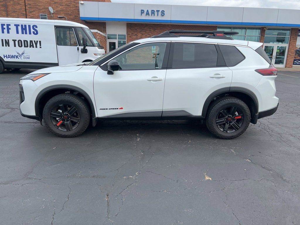 Used 2025 Nissan Rogue SV