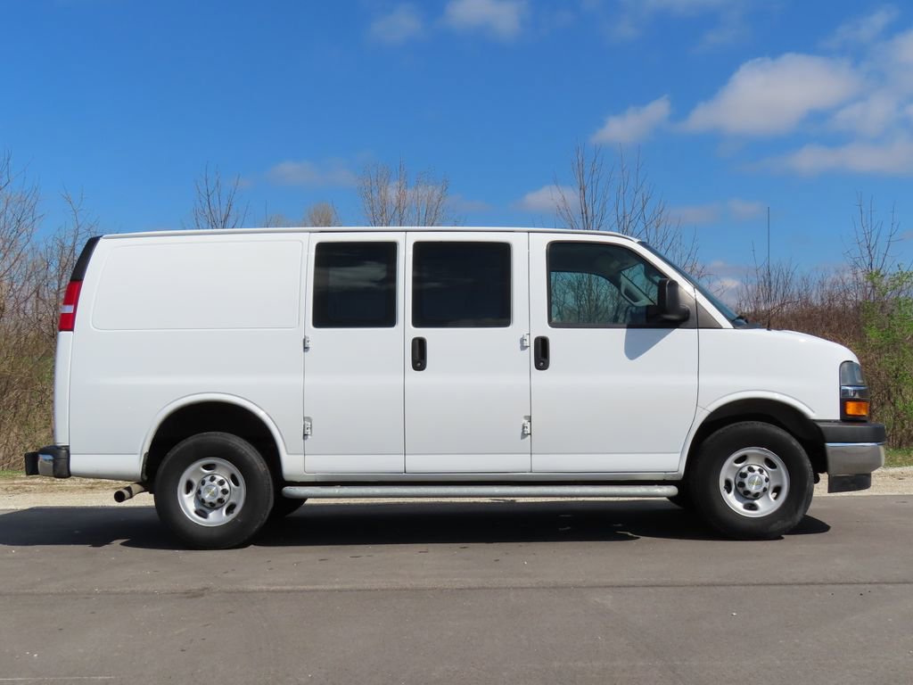 Used 2024 Chevrolet Express 2500 w/ Driver Convenience Package image 2
