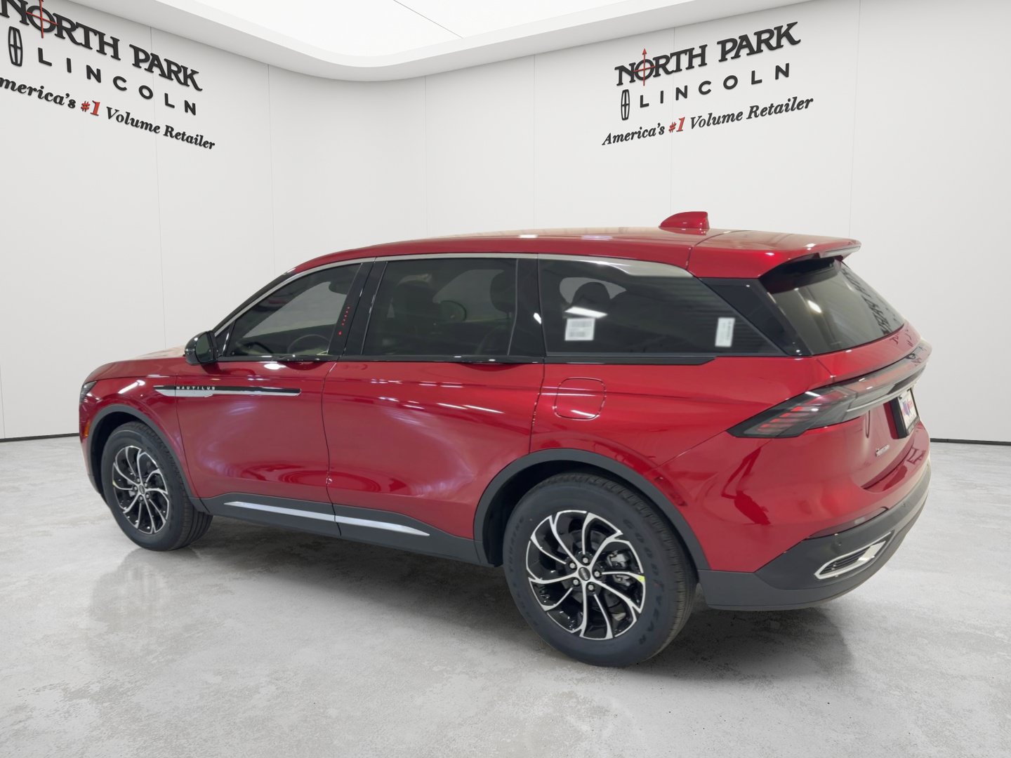 New 2026 Lincoln Nautilus Premier AWD/4WD image 7
