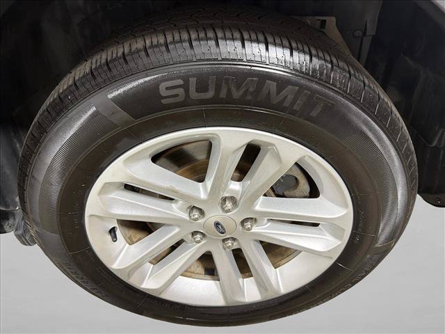 Used 2017 Ford Explorer XLT FWD image 19