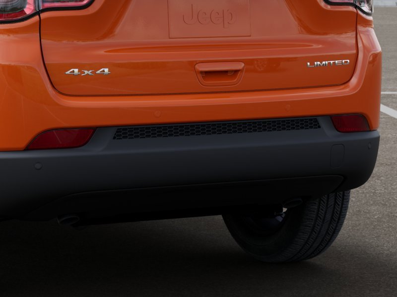 New 2026 Jeep Compass Limited image 13