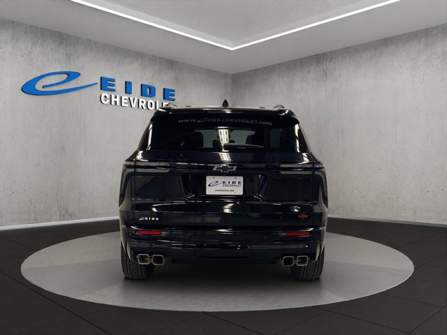 Used 2026 Chevrolet Traverse RS w/ LPO, Floor Liner Package AWD/4WD image 14