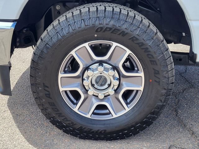Used 2023 Ford F350 Lariat w/ FX4 Off-Road Package AWD/4WD image 10