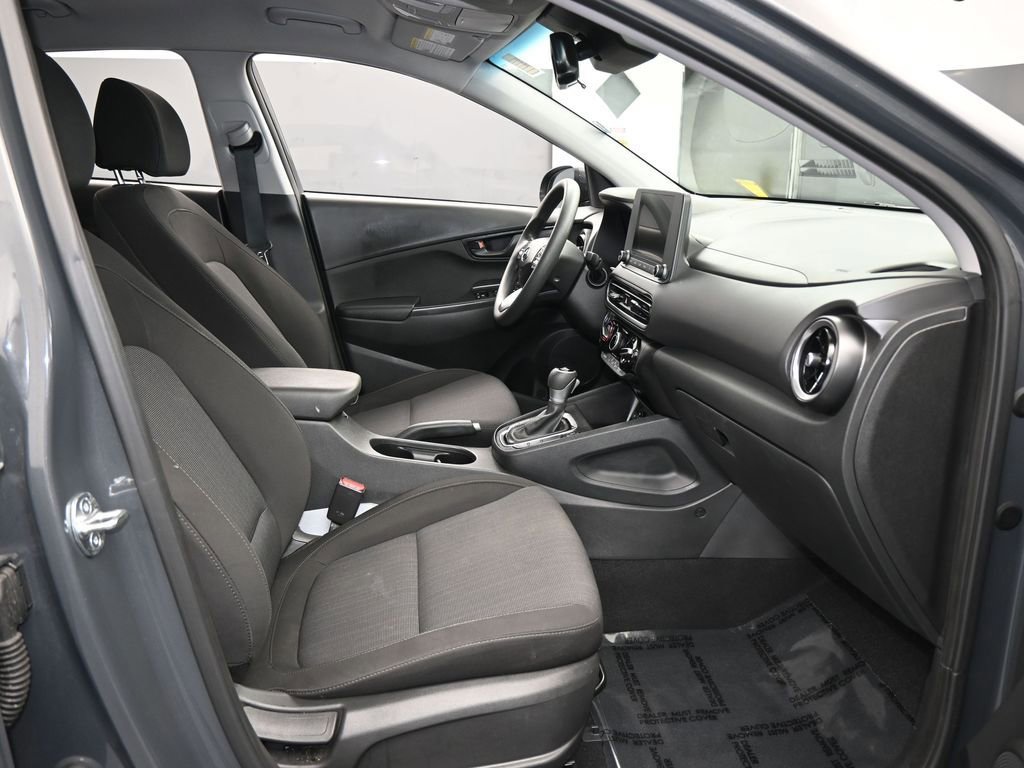 Used 2023 Hyundai Kona SEL image 44