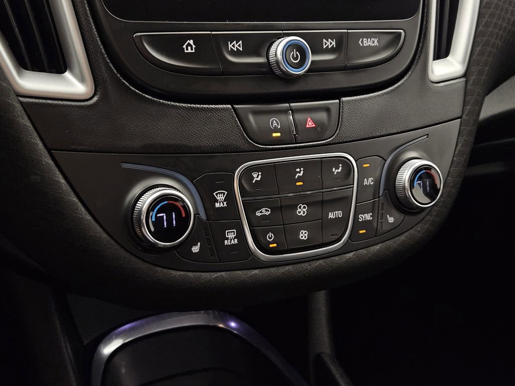 Used 2023 Chevrolet Malibu LT FWD image 12