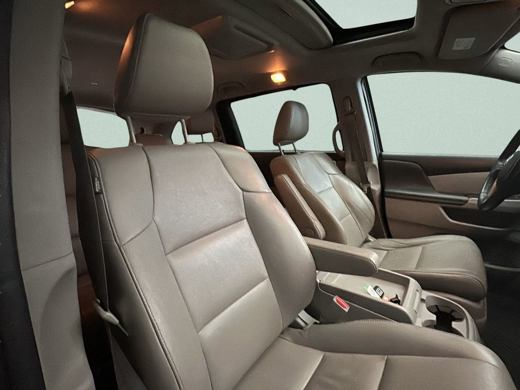 Used 2014 Honda Odyssey EX-L image 17