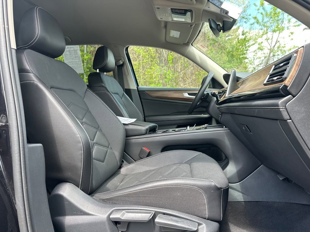 Certified 2024 Volkswagen Atlas SE AWD/4WD image 15