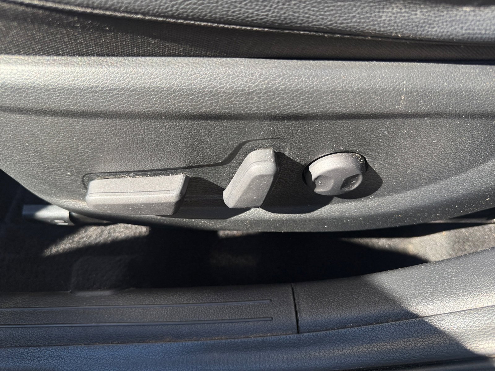 Used 2023 Kia Forte GT w/ GT2 Package image 15