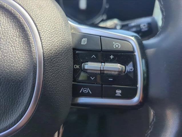 Used 2024 Kia Carnival SX Prestige FWD image 15