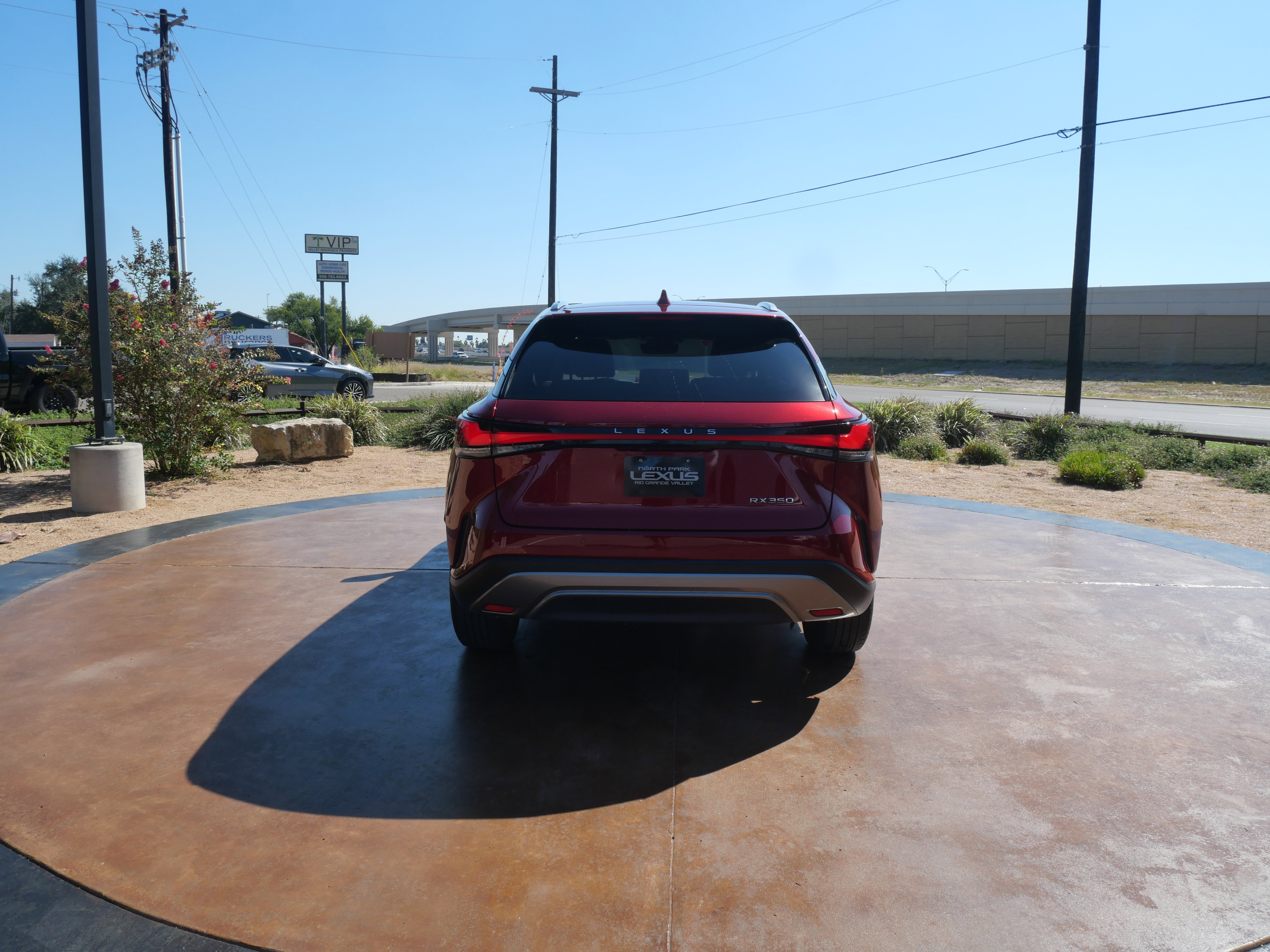 Used 2024 Lexus RX 350 Premium image 3