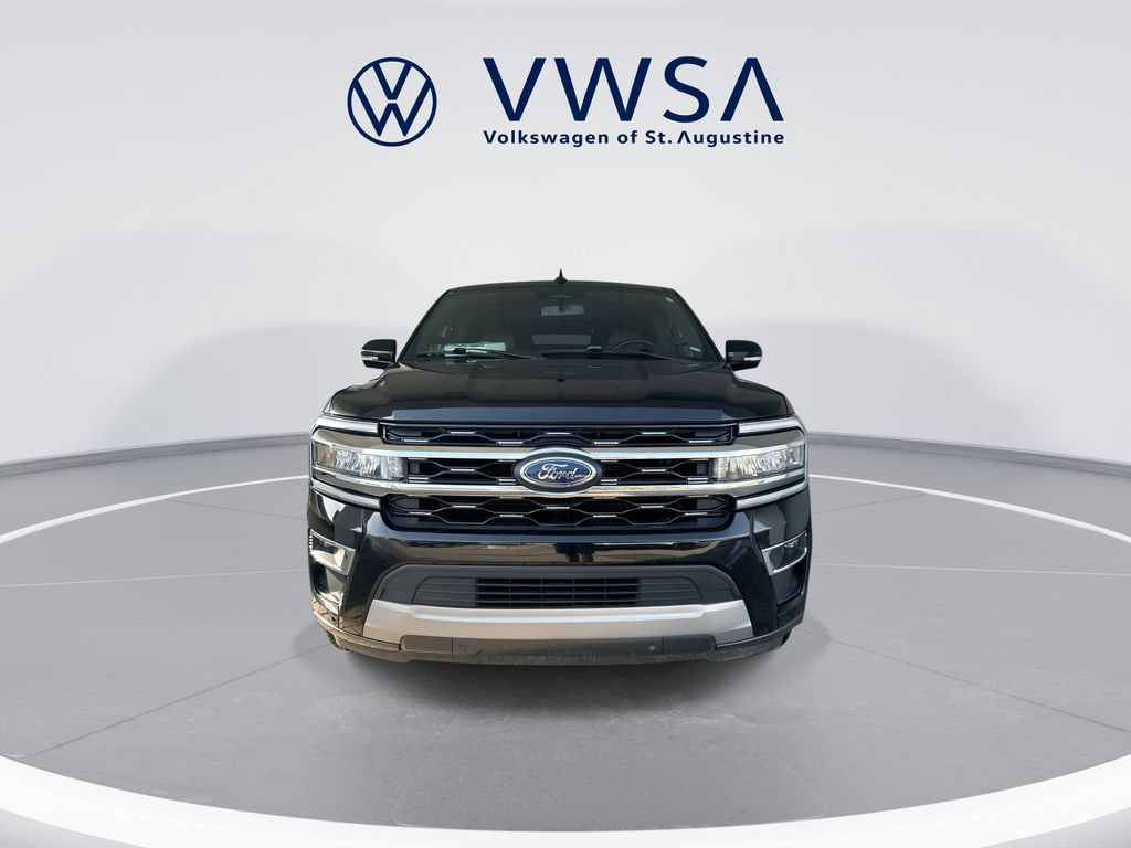 Used 2024 Ford Expedition Max Limited RWD image 3