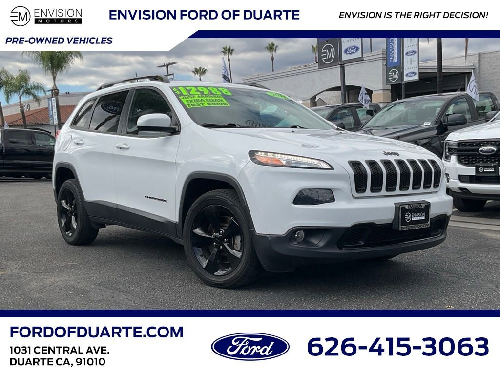 Used 2018 Jeep Cherokee Latitude w/ Altitude Package