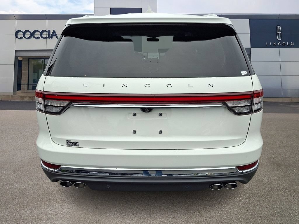 Certified 2024 Lincoln Aviator AWD w/ Premium Package image 5