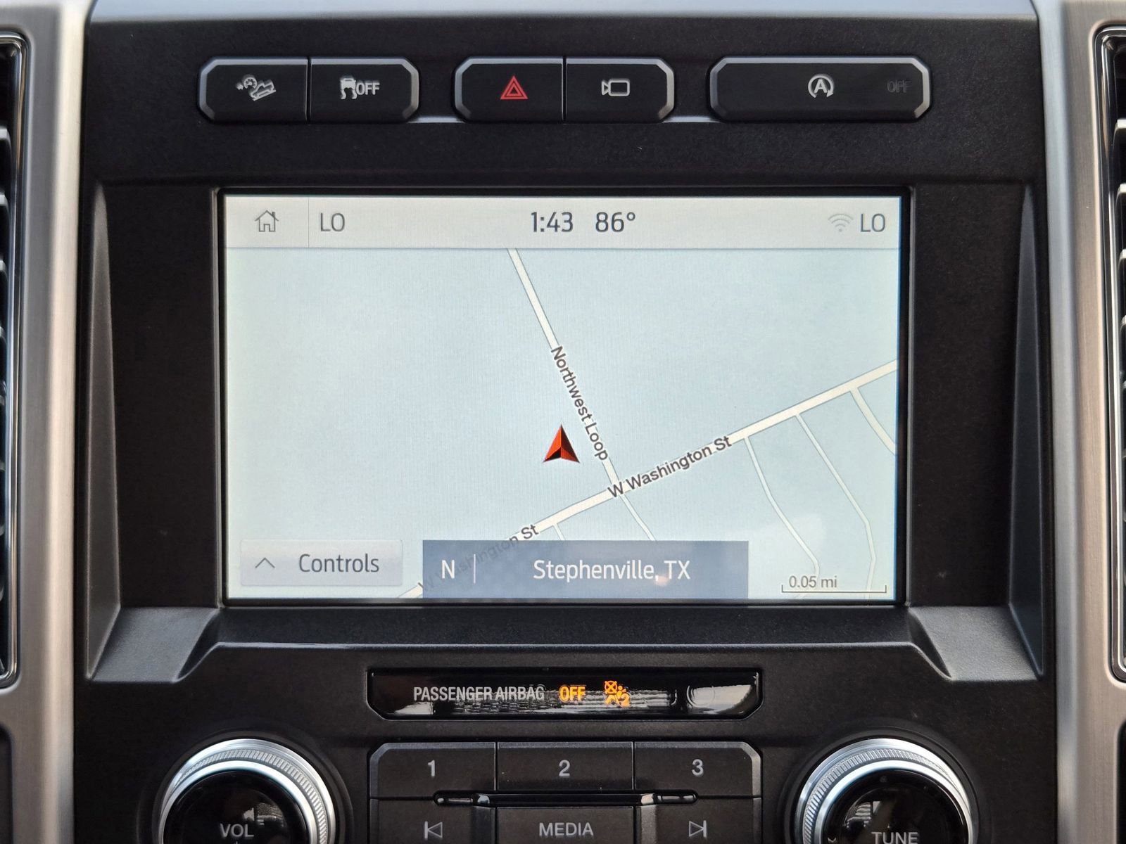 Used 2019 Ford F150 Platinum w/ Equipment Group 701A Luxury image 18