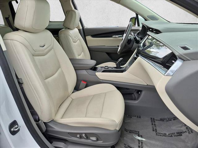 Used 2023 Cadillac XT6 Premium Luxury AWD/4WD image 23