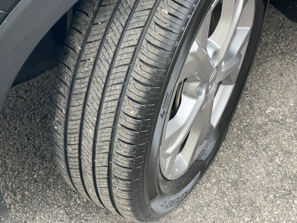 Certified 2023 Honda HR-V LX image 34