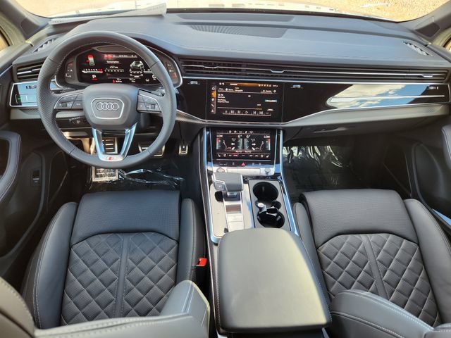 New 2026 Audi SQ7 Premium Plus AWD/4WD image 24