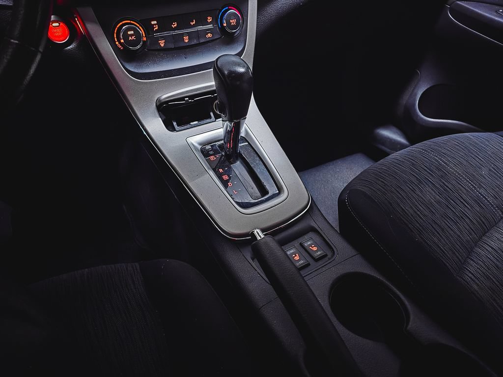 Used 2015 Nissan Sentra SV w/ Cold Weather Package FWD image 31